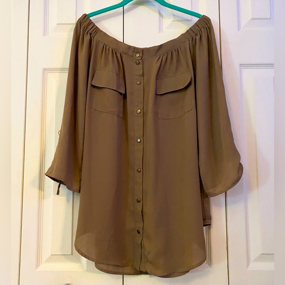 Brown Off-the-Shoulder 3/4 Sleeve Top